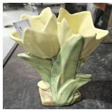 McCoy flower tulip vase, no chips 40s/50s