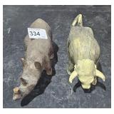 2 animal figurines