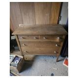 Quarter sawn oak dresser 42x21deepx 37 tall