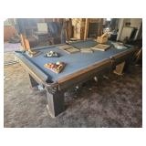 Pool table, probably needs new felt. As is p
