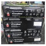 4 biodegradable single use nitrile gloves