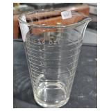 Clear Glass Beaker 16oz     16oz