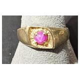 10k Colee Ring w/ Pink Stone sz 10  tw 3.9g