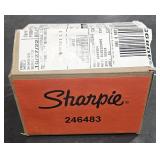 1 box black Sharpee