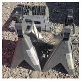 2 Pittsburgh heavy duty jacks