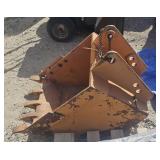 Excavalos digging bucket