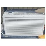 Single room air conditioner