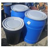 2 blue cans, 1 black can.