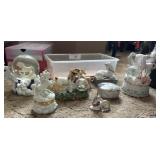 Unicorn themed water, globes, and boxes