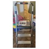 Three step aluminum stepstool