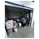 2442 10 x 10 upstairs unit