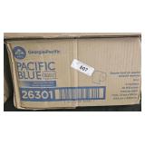 6 pacific blue rolls of paper towels, white