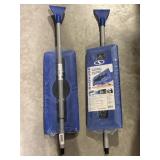 2 Ice Scraper + Snow Broom