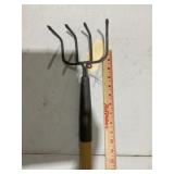 4 Tine Cultivator