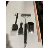 Miscellaneous wire brushes for grill