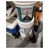 3 lots 1 5 gallon Safe step ice melter