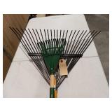 Large and small rake set