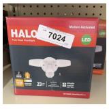 3 lots 1  halo twin head floodlights 90 W motion
