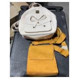 IHAYNER Faux Leather Backpack w/ bow+ Universal