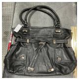 B. Makowsky Black Leather shoulder bag w/ front