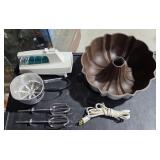 Bundt Pan, Sunbeam Hand Mixed w/ Beaters & Cord