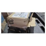 Box of Scotch Brite cookware cleaning pads