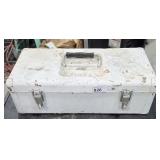 Metal Tool Box w/ Tray   81/2" x 8 1/2" x 6"
