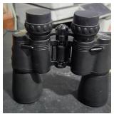 10 x 50 Tasco wide angle binoculars w/ Case