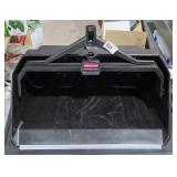 Rubbermaid maximizer giant dust pan