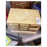 Small organizer