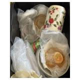 Tote of assorted kitchen glass