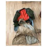 Menï¿½s jackets and vest with green gloves