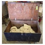 Roll around wooden box