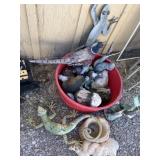 Miscellaneous Animal yard art