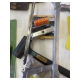 Welders ground block, miscellaneous handle