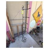 Hat rack