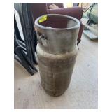Propane tank for forklift