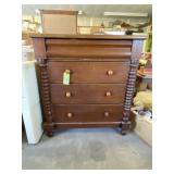 Chest of drawers