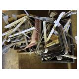 Hanging brackets