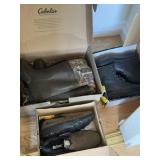 Menï¿½s boots, waders and shoe size 14