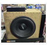 Skar Audio 14" subwoofer w/1000 wt amp