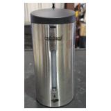 Wall Mount Soap Dispenser For 650ml Gel / Liquid