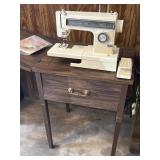Kenmore 12 Stitch Sewing Machine 31ï¿½ x 21ï¿½ x 19ï¿½