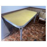 Vintage Formica Kitchen Table 30ï¿½ x 59 1/2ï¿½ x 35ï¿½