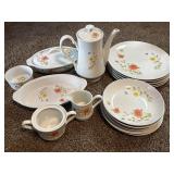 16 Pieces Seyei Fine China Country Flowers