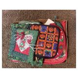 Tray Lot Of Assorted Oven Mitts & Pot Holders