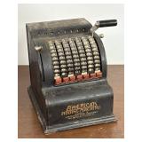 Vintage American Adding Machine 8ï¿½ x 6 1/2ï¿½ x 9ï¿½
