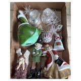 Tray lot of assorted Christmas decor