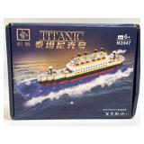 Titanic 607 Pcs Mini Building Blocks Set Toy Ship