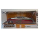 Bigtime Muscle  1952 Mercury 1:24 Scale Die Cast